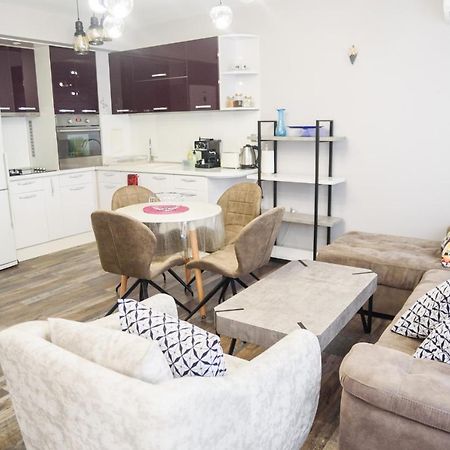 Apartment Martini Burgas Stad Buitenkant foto