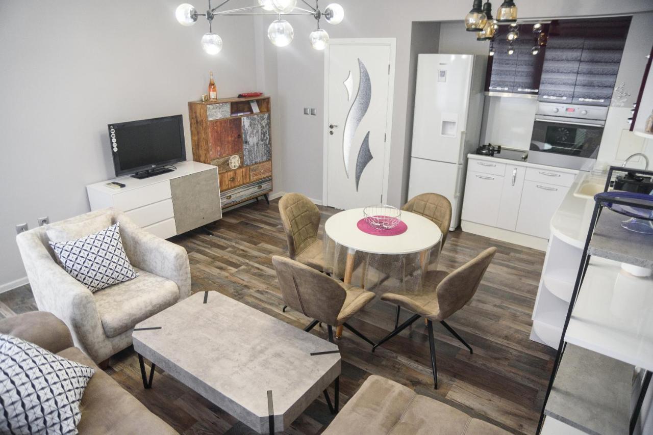 Apartment Martini Burgas Stad Buitenkant foto