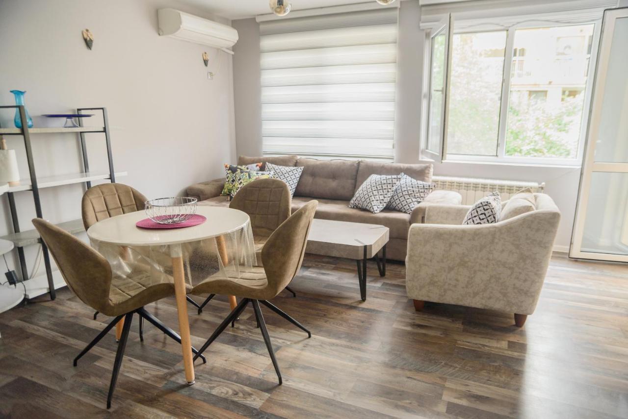 Apartment Martini Burgas Stad Buitenkant foto